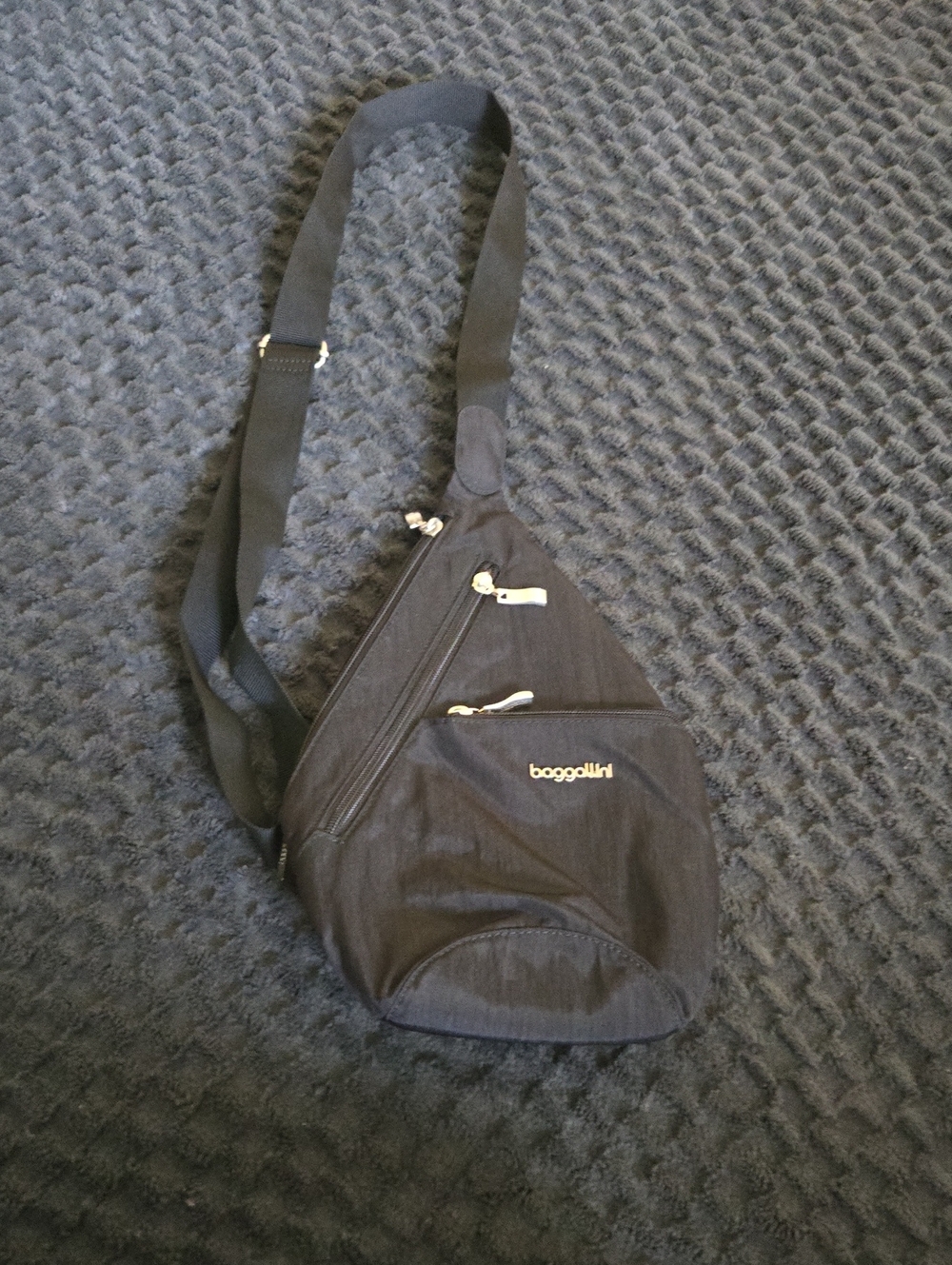 Baggallini Black Sling Belt Bag